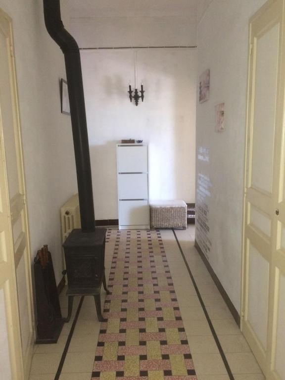 Appartement Sur Sommieres Jusqu'A 6 Personnes Luaran gambar
