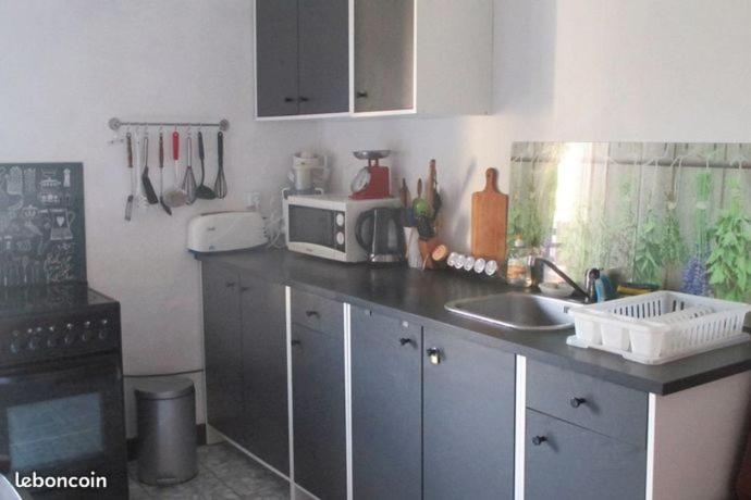 Appartement Sur Sommieres Jusqu'A 6 Personnes Luaran gambar